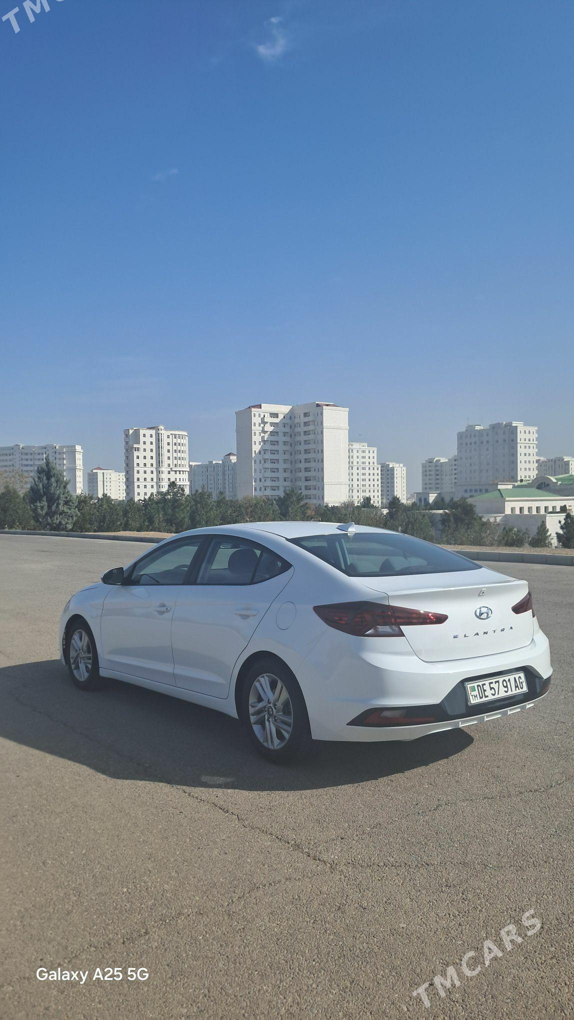 Hyundai Elantra 2020 - 235 000 TMT - Ашхабад - img 1