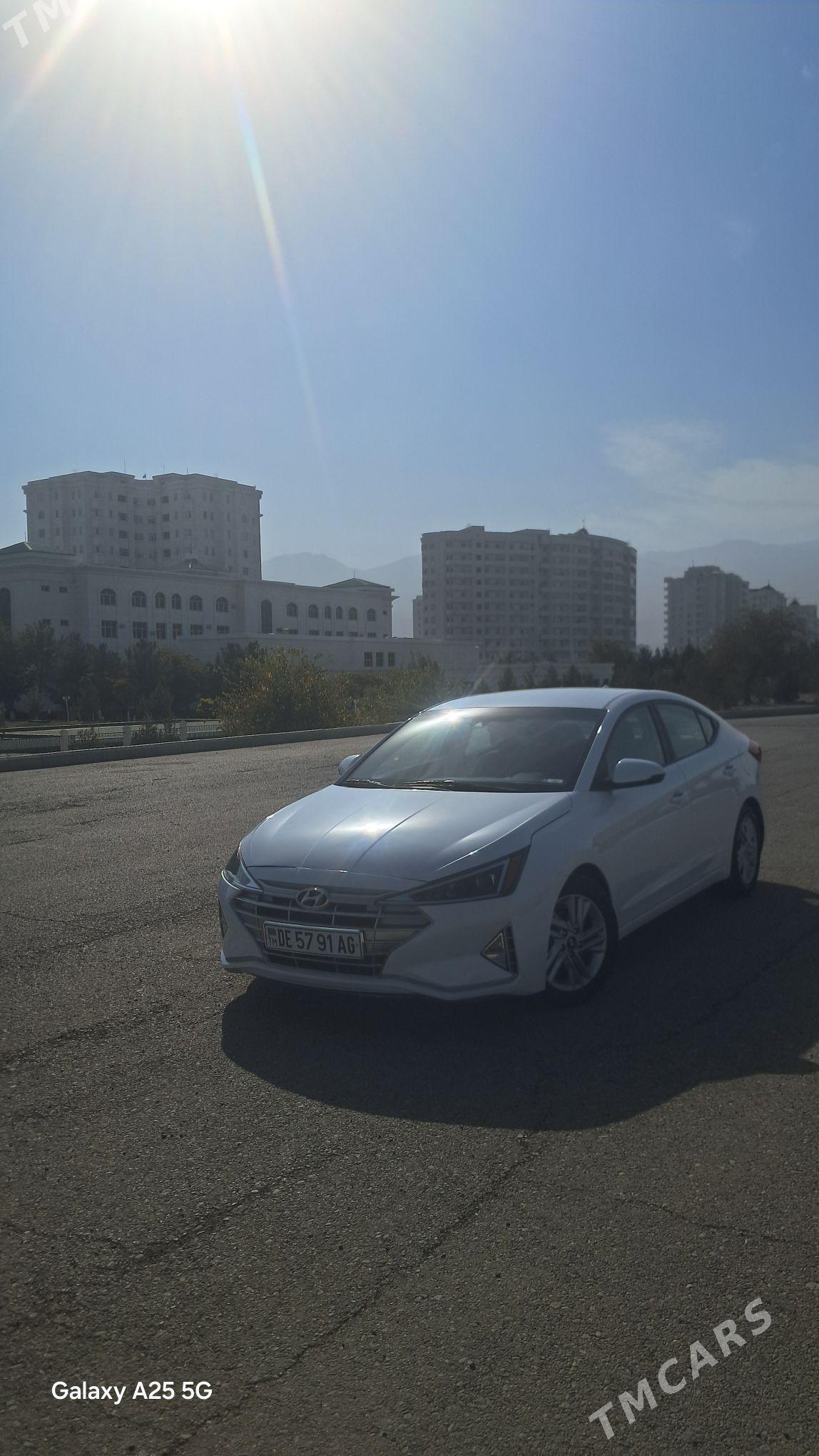 Hyundai Elantra 2020 - 235 000 TMT - Ашхабад - img 4