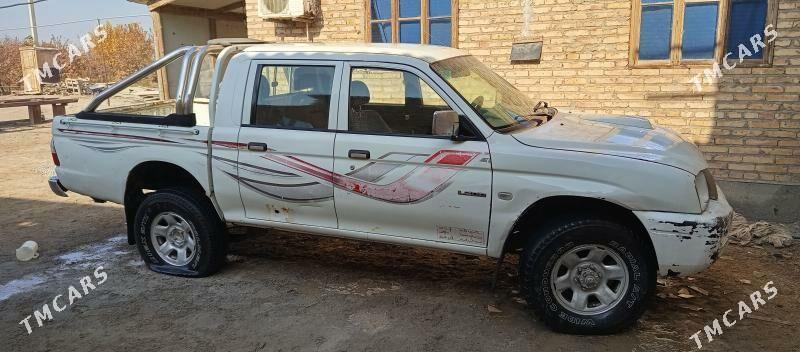 Mitsubishi L200 2002 - 60 000 TMT - Чарджоу - img 3