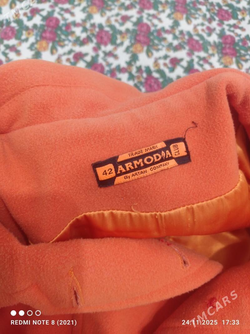 Palto - Бузмеин - img 2