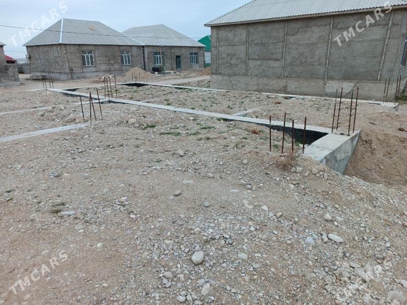 Nebitci 43 - Балканабат - img 3