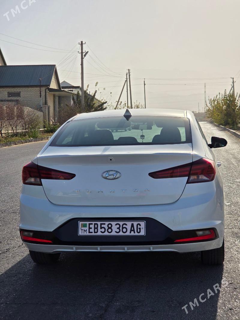 Hyundai Elantra 2020 - 215 000 TMT - Херрикгала - img 3