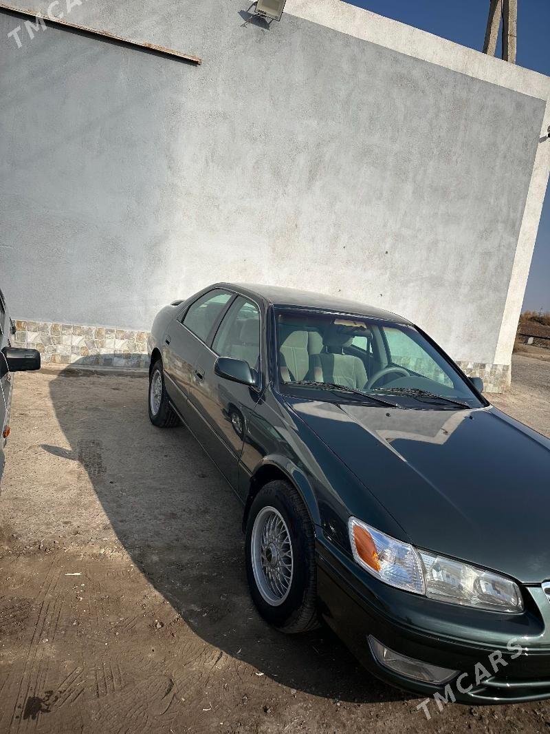 Toyota Camry 2000 - 140 000 TMT - Дянев - img 3