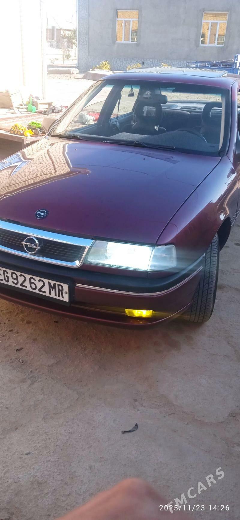 Opel Vectra 1991 - 40 000 TMT - Mary - img 7