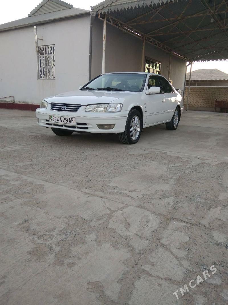 Toyota Camry 2001 - 165 000 TMT - Babadaýhan - img 8