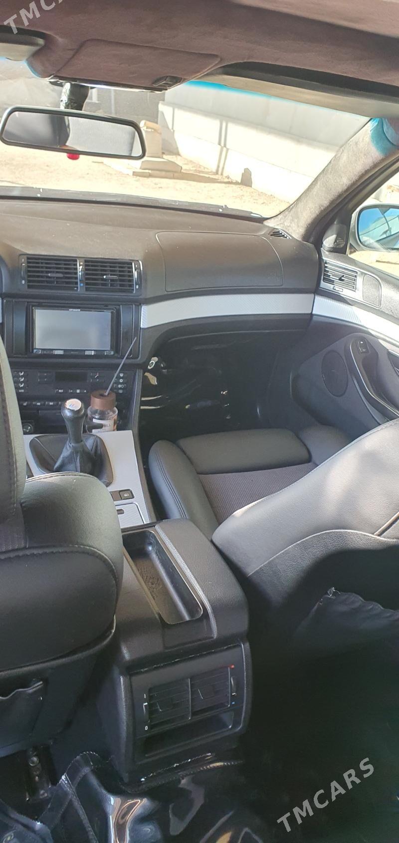 BMW E39 2000 - 130 000 TMT - Garadamak - img 3