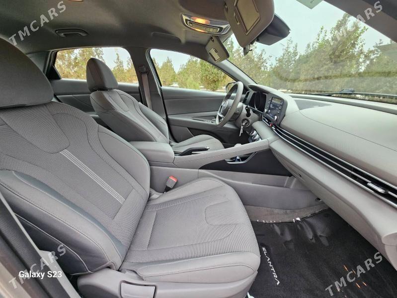 Hyundai Elantra 2021 - 236 000 TMT - Дашогуз - img 3