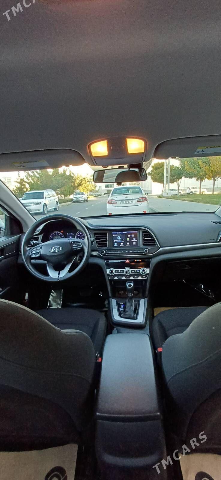 Hyundai Elantra 2020 - 225 000 TMT - Aşgabat - img 6
