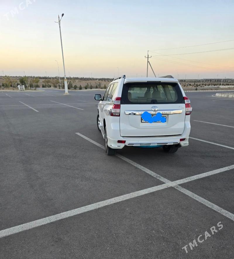 Toyota Land Cruiser Prado 2014 - 790 000 TMT - 30 mkr - img 2