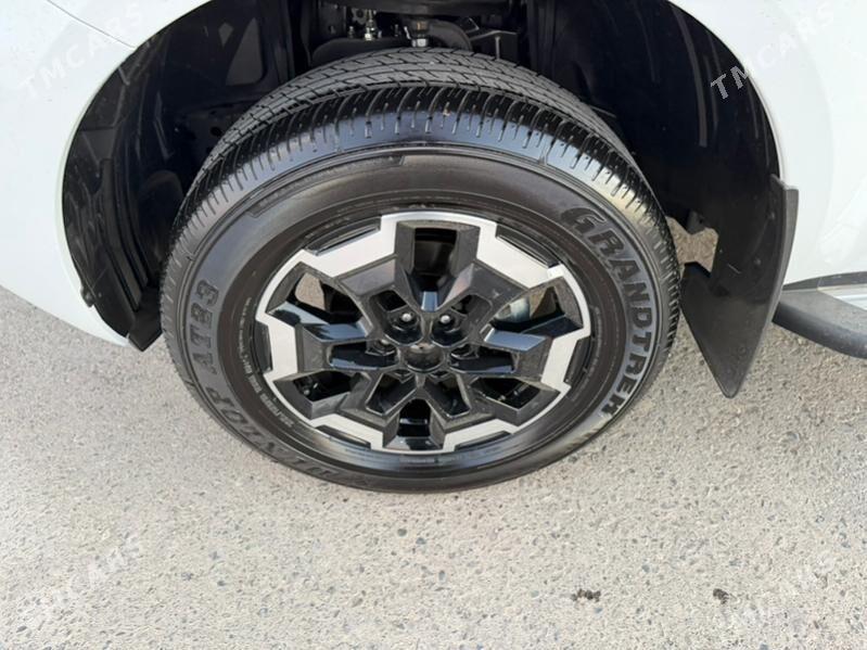 Nissan Navara 2025 - 465 000 TMT - Ашхабад - img 5