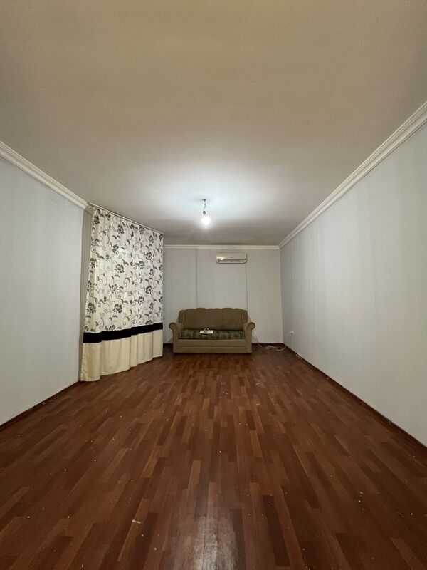 30 mkr Kwartal 1 kom - 30 мкр - img 1