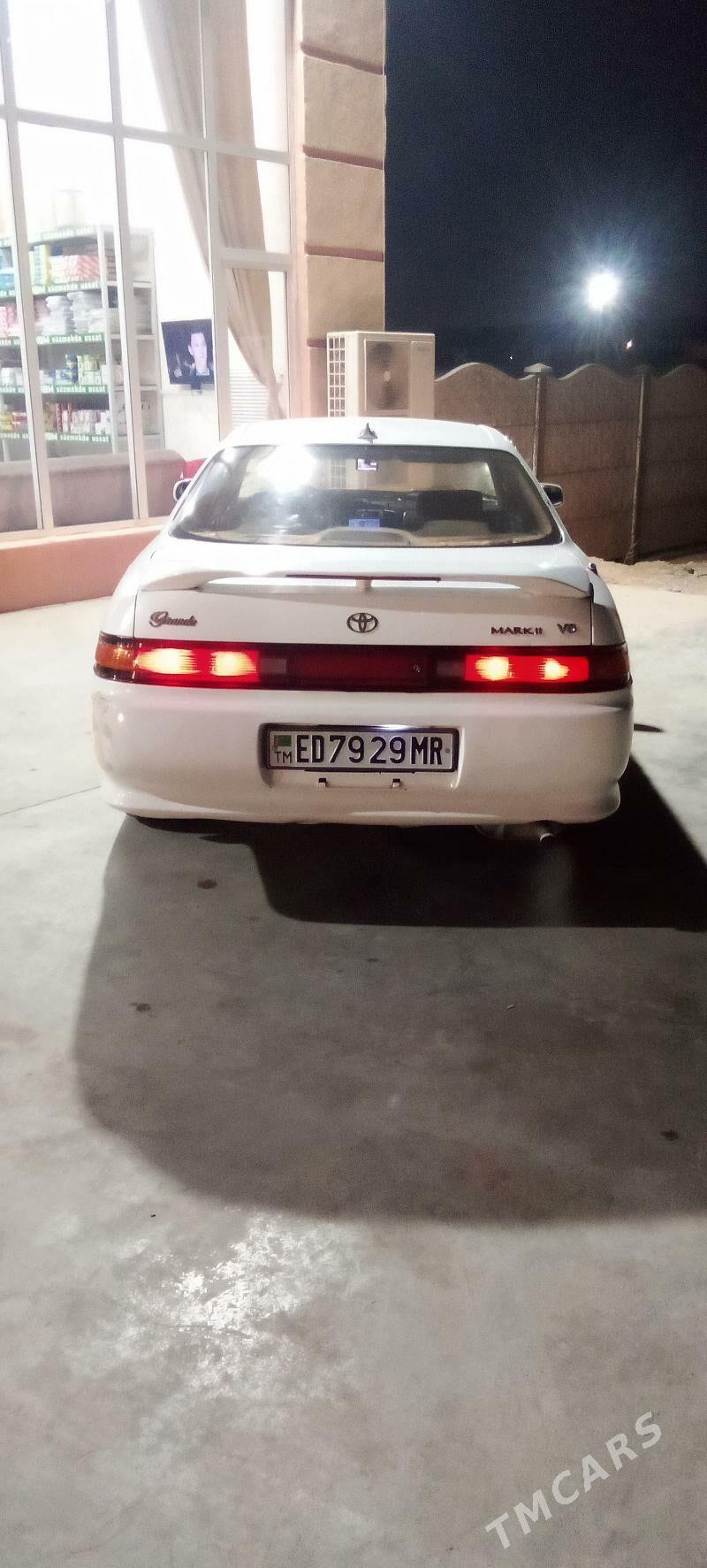 Toyota Mark II 1994 - 35 000 TMT - Мары - img 4