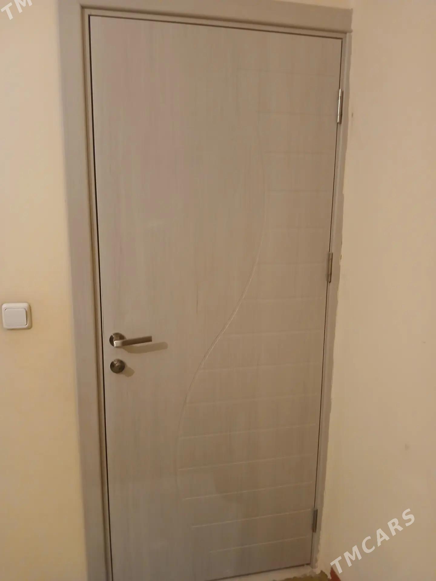 içki gapy - Büzmeýin - img 2