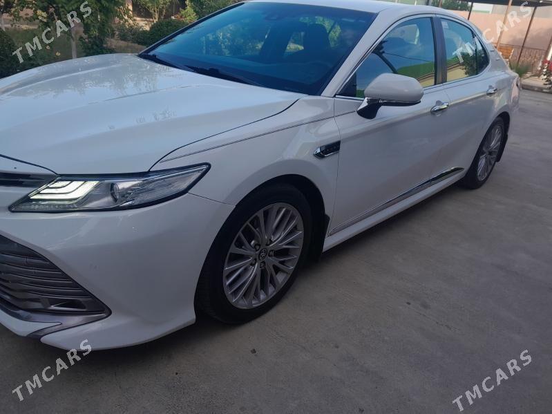 Toyota Camry 2018 - 336 000 TMT - Aşgabat - img 3
