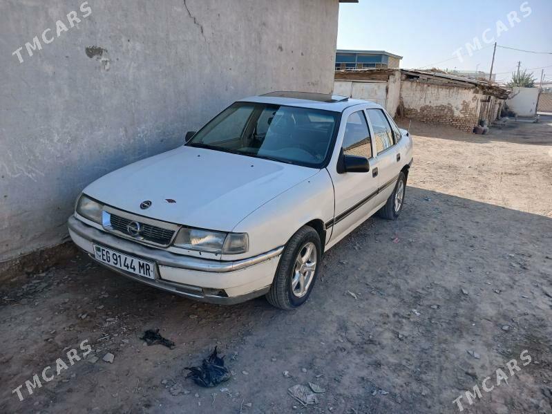 Opel Vectra 1992 - 28 000 TMT - Mary - img 4