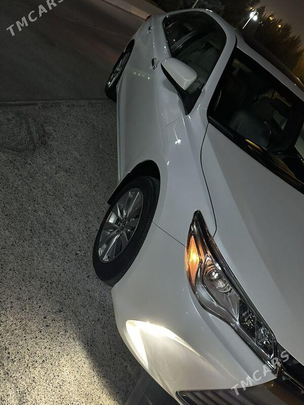 Toyota Camry 2017 - 335 000 TMT - Туркменабат - img 3