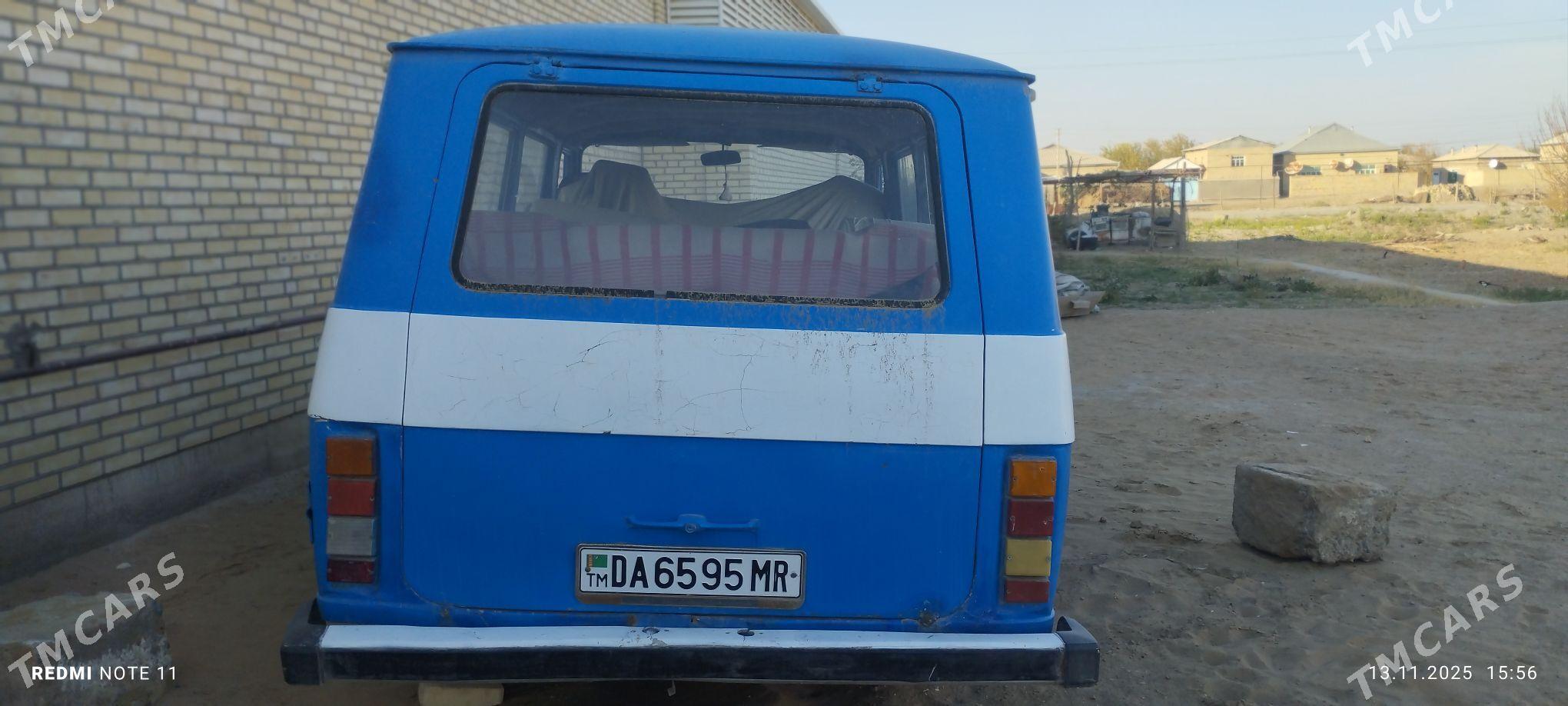 Raf Latvia 1988 - 8 000 TMT - Mary - img 4