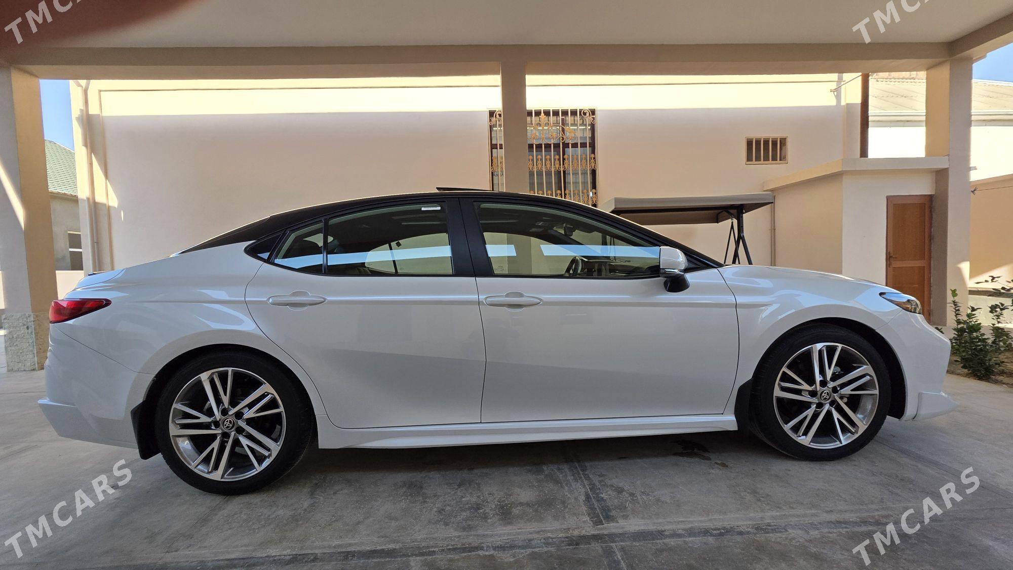 Toyota Camry 2025 - 580 000 TMT - Balkanabat - img 8