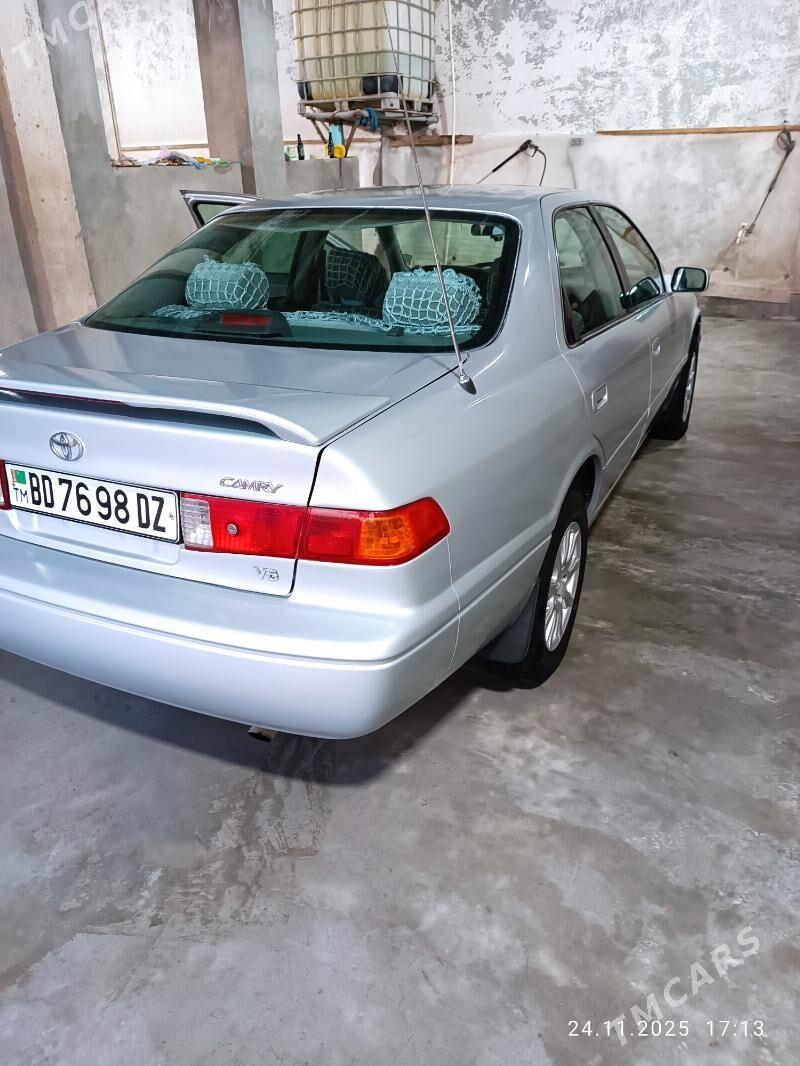 Toyota Camry 2000 - 160 000 TMT - Кёнеургенч - img 1
