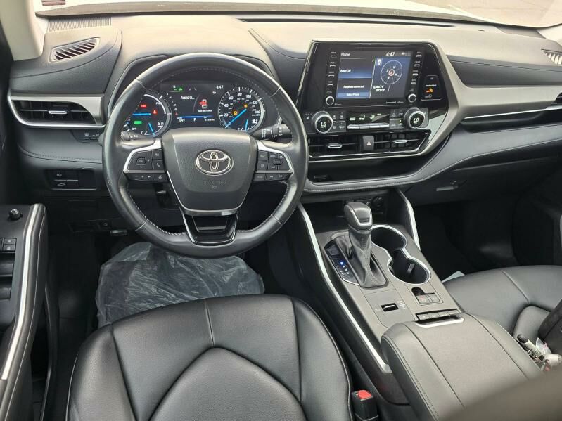 Toyota Highlander Hybrid 2021 - 498 000 TMT - "Алтын Асыр" Гундогар базары ( Толкучка) - img 9