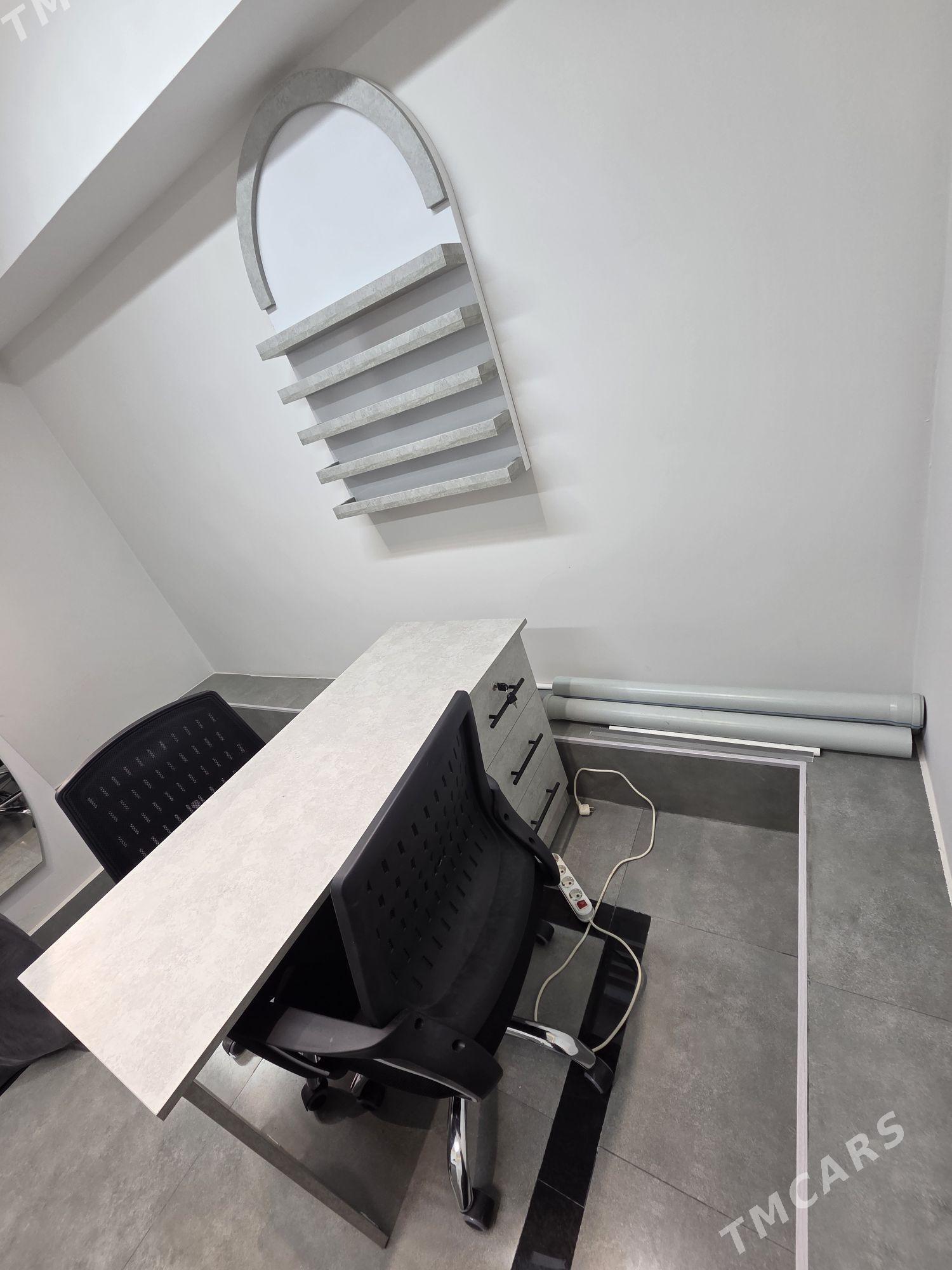 стол маникюрный salon stol dyr - Parahat 7 - img 1