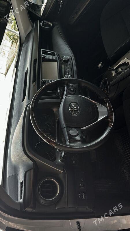 Toyota RAV4 2017 - 310 000 TMT - Рухабат (90-й разьезд) - img 6