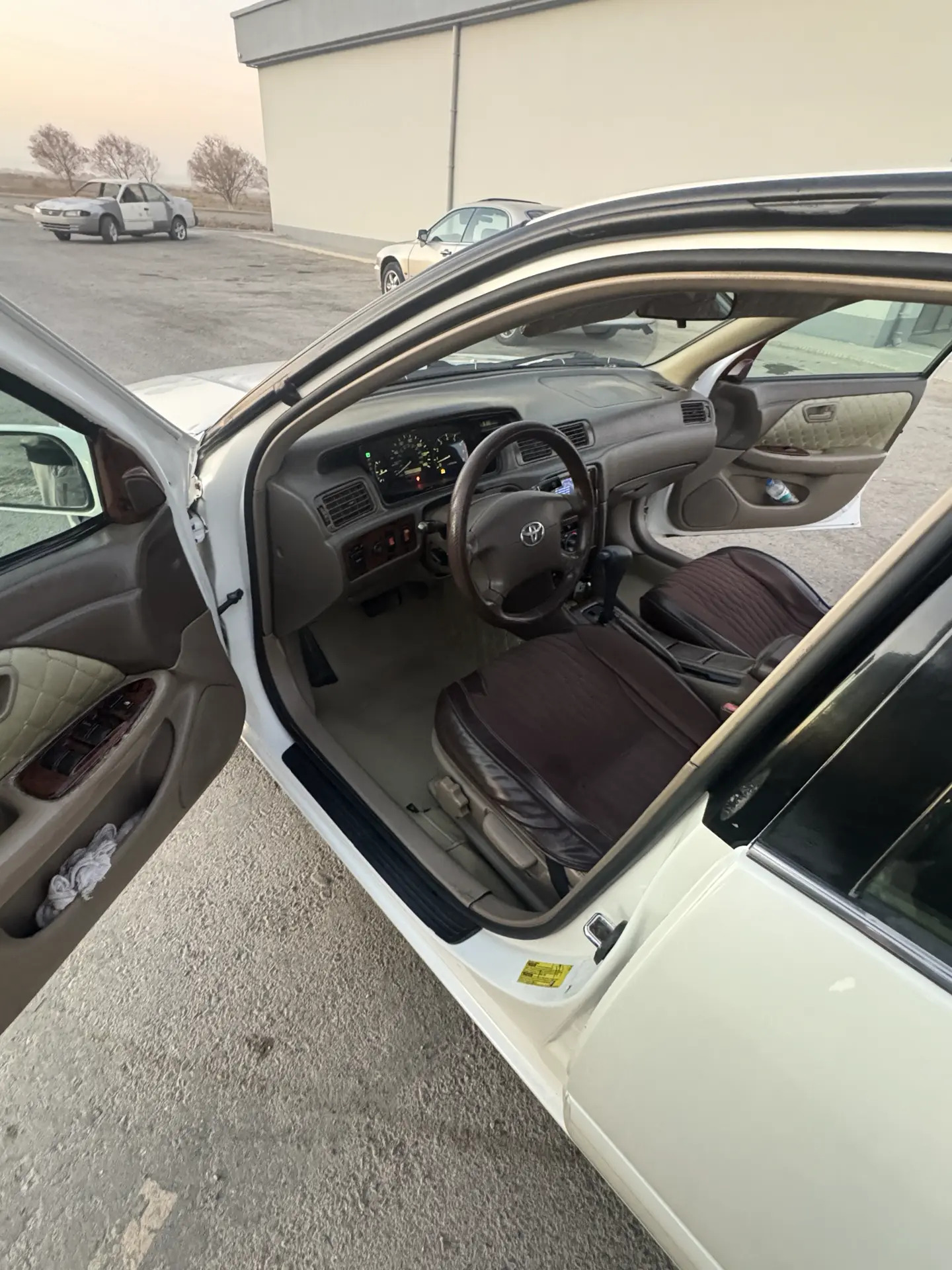 Toyota Camry 2000 - 170 000 TMT - Векильбазар - img 5