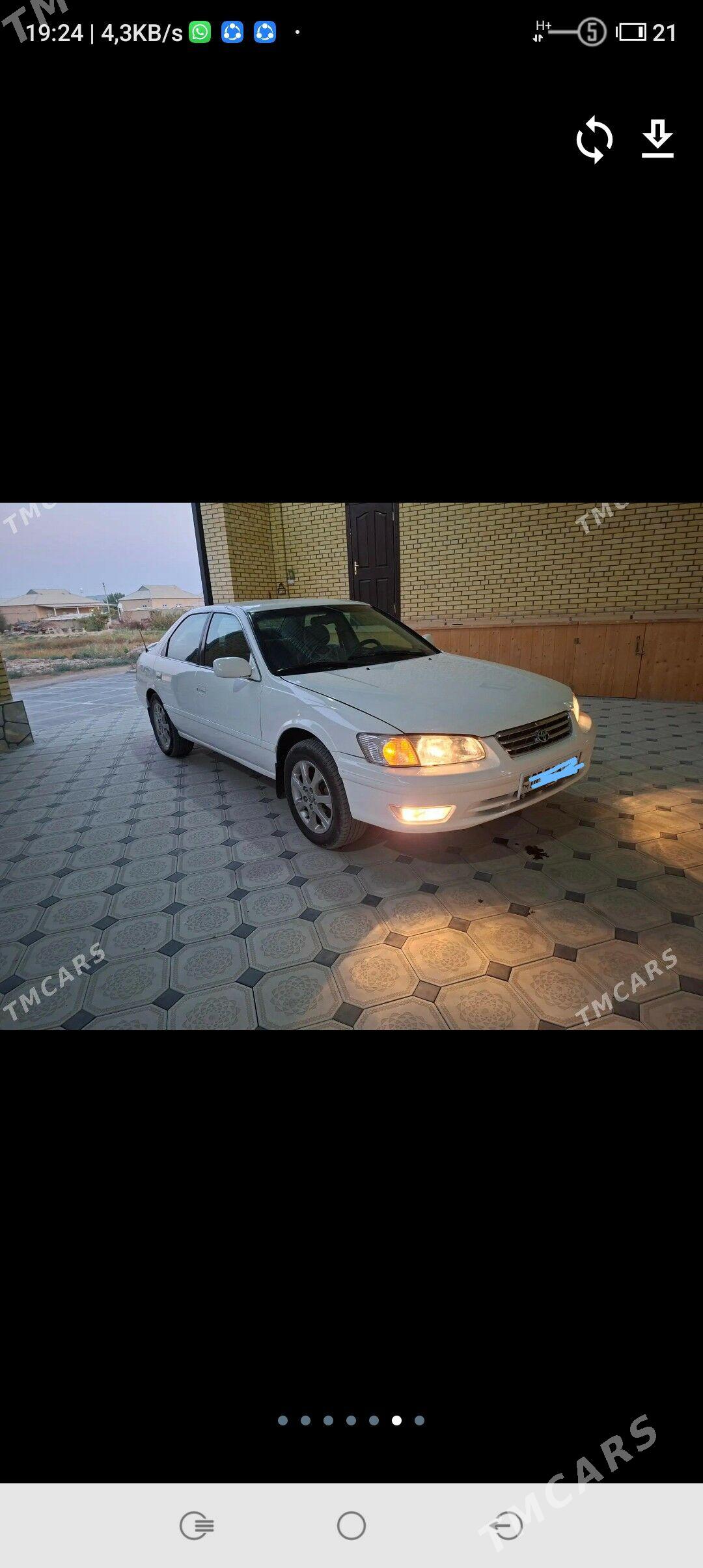 Toyota Camry 2000 - 150 000 TMT - Дашогуз - img 3