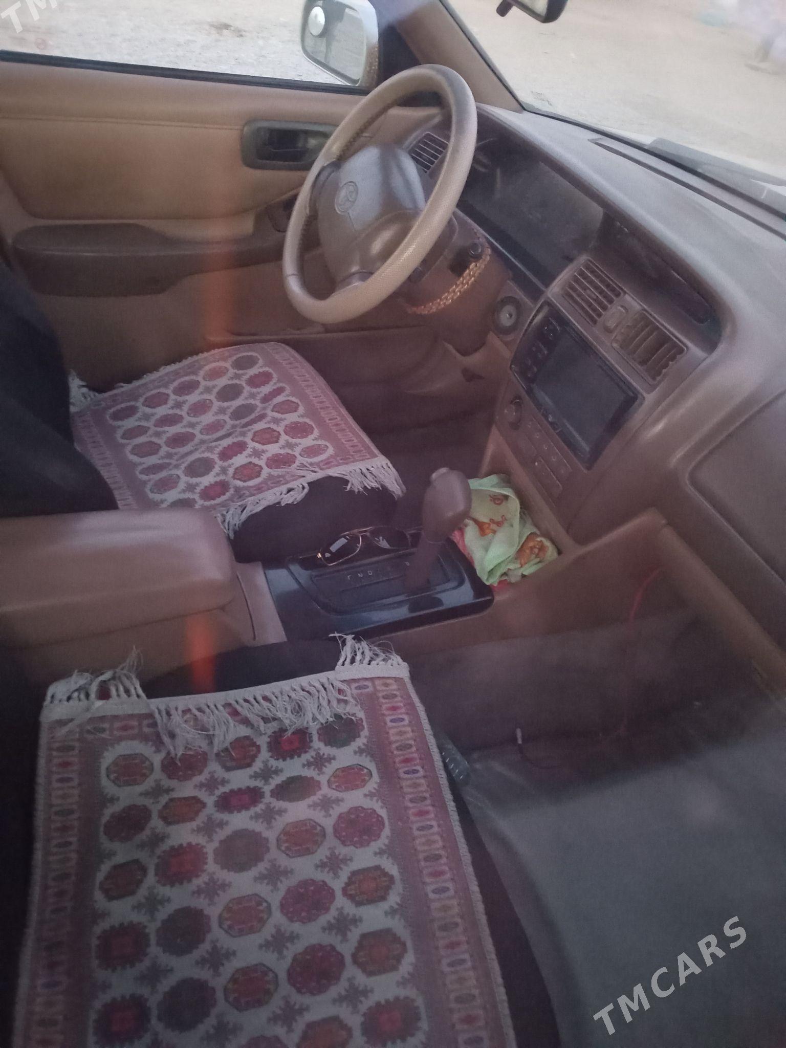 Toyota Avalon 1996 - 130 000 TMT - Бахарден - img 2