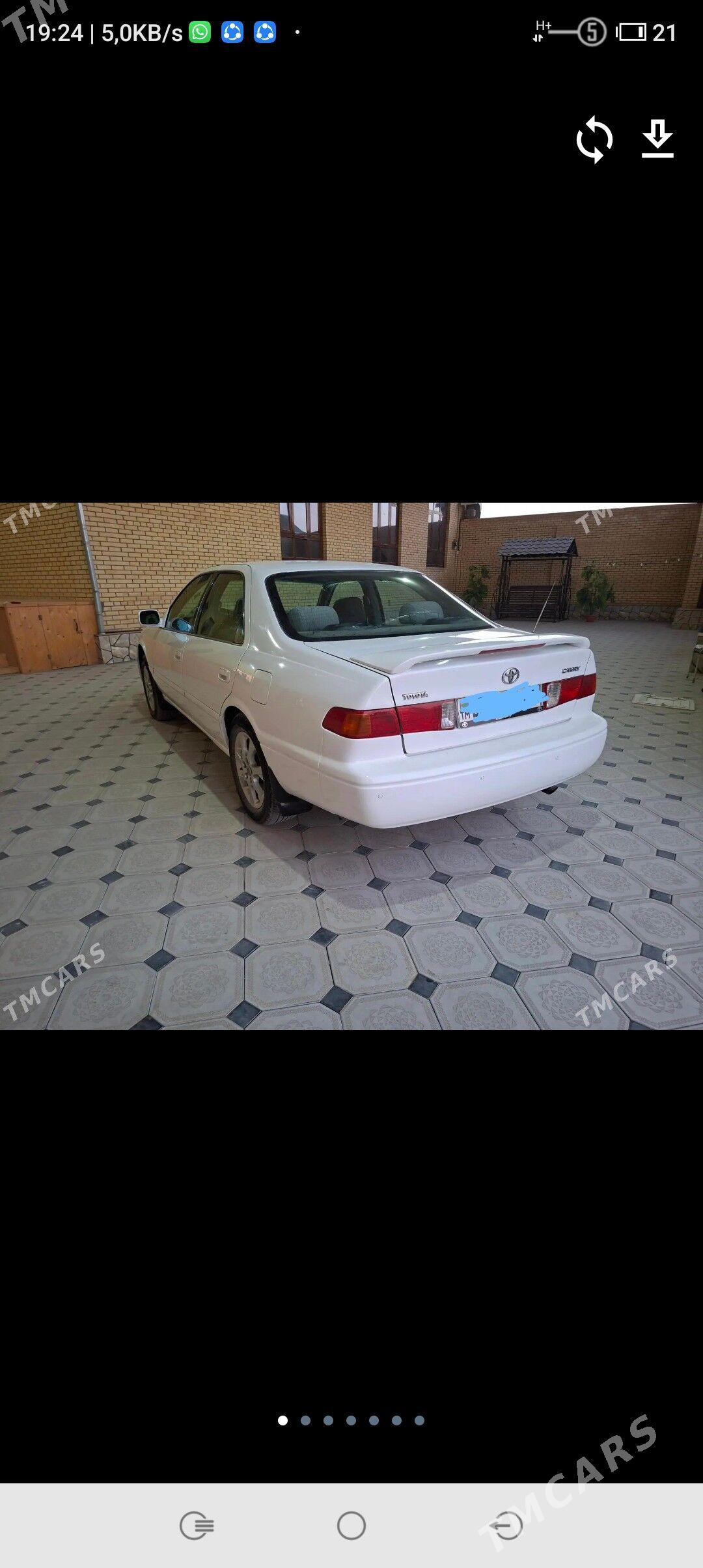 Toyota Camry 2000 - 150 000 TMT - Дашогуз - img 1