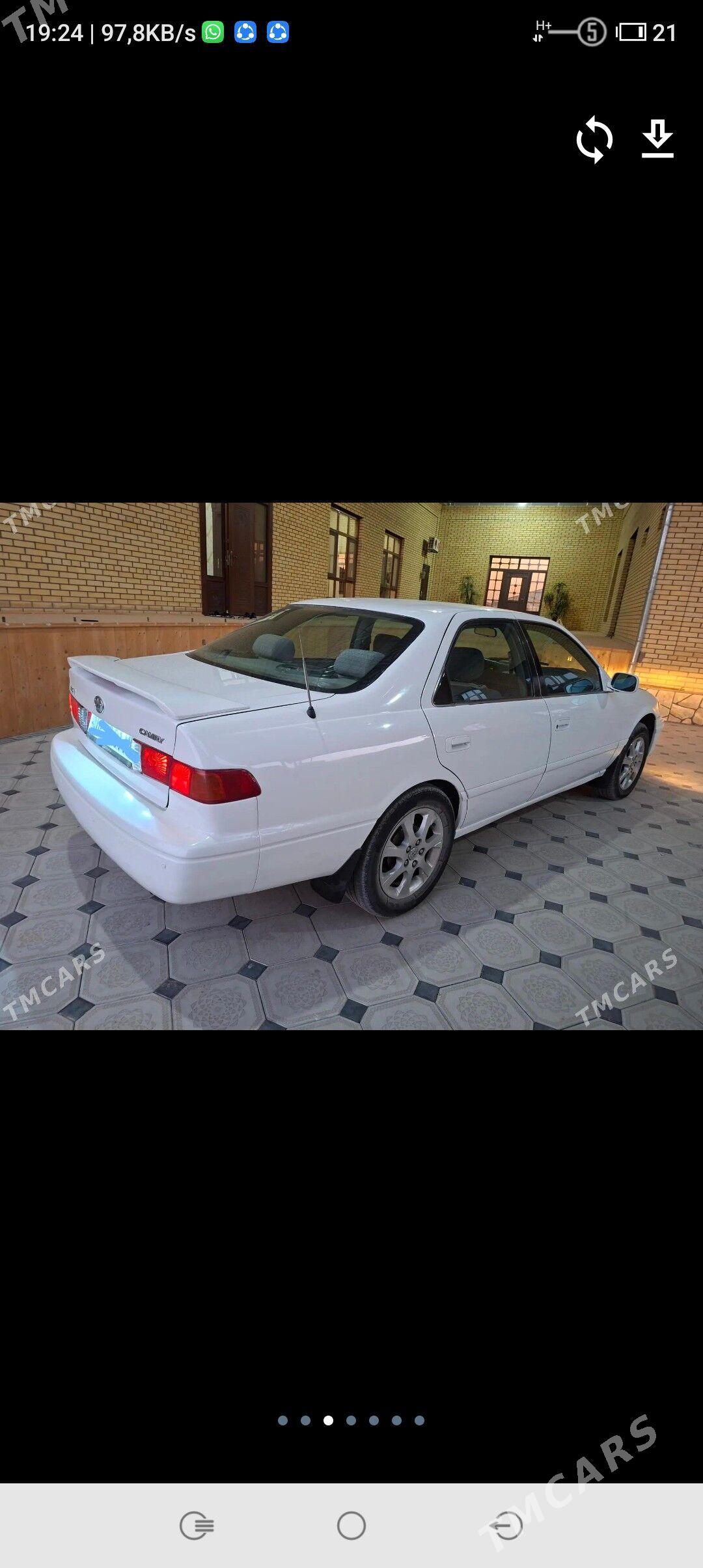 Toyota Camry 2000 - 150 000 TMT - Дашогуз - img 4