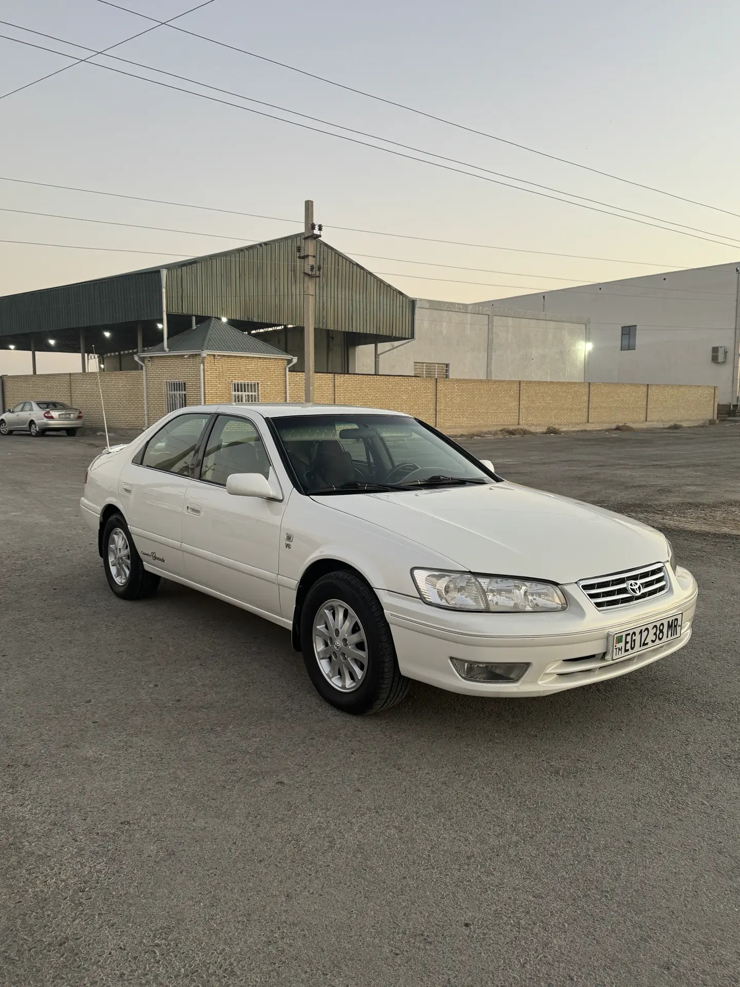 Toyota Camry 2000 - 170 000 TMT - Векильбазар - img 2