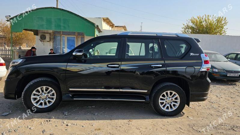 Toyota Land Cruiser Prado 2015 - 520 000 TMT - Керки - img 2