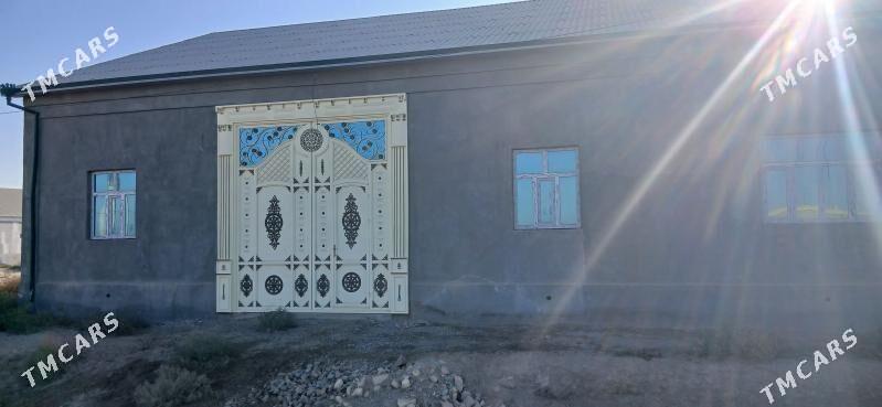 jay - Гурбансолтан Едже - img 1