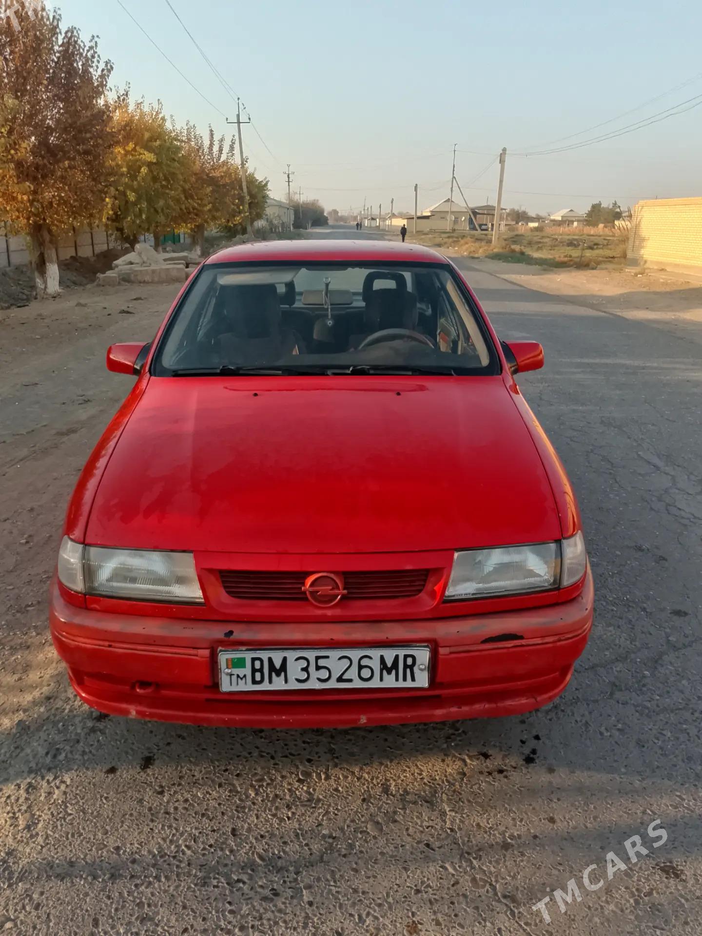 Opel Vectra 1993 - 45 000 TMT - Mary - img 2