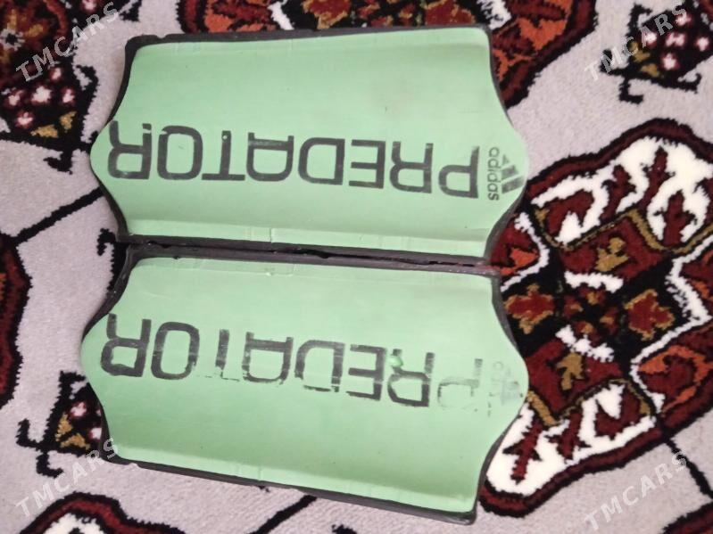 şitki adidas predator - Балканабат - img 3