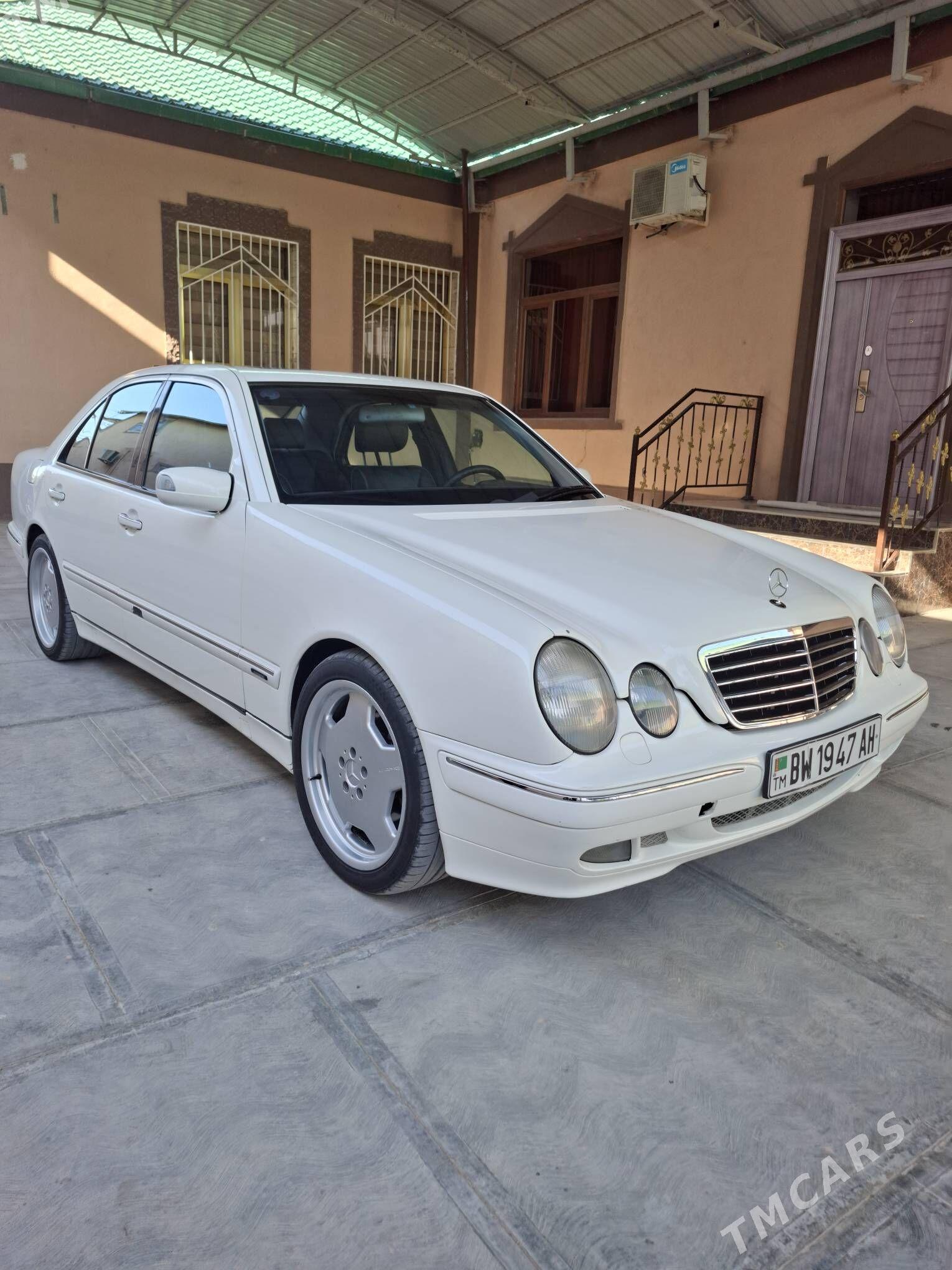 Mercedes-Benz E430 2001 - 170 000 TMT - Ak bugdaý etraby - img 3
