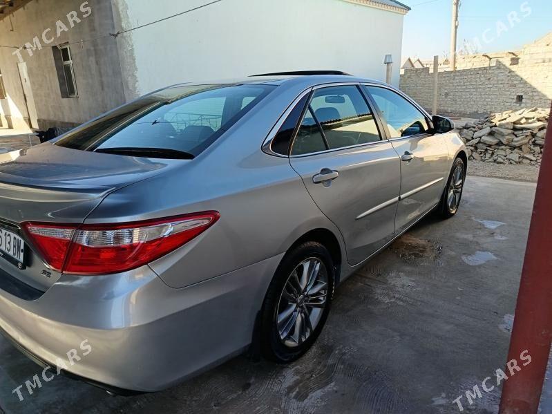 Toyota Camry 2015 - 270 000 TMT - Гумдаг - img 6