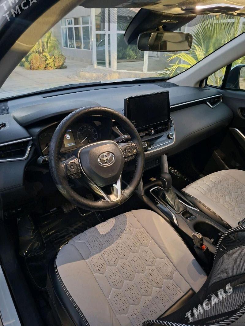 Toyota Corolla Cross 2023 - 355 000 TMT - Türkmenabat - img 6