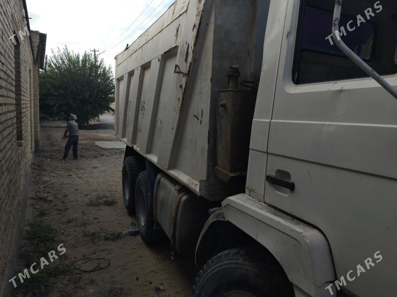 Man TGE 1998 - 250 000 TMT - Çärjew - img 1