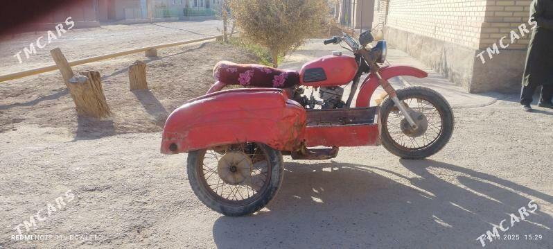 Iž Planeta 4 2012 - 6 000 TMT - Tejen - img 3