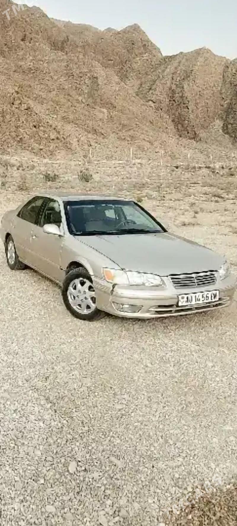 Toyota Camry 1997 - 125 000 TMT - Гумдаг - img 3
