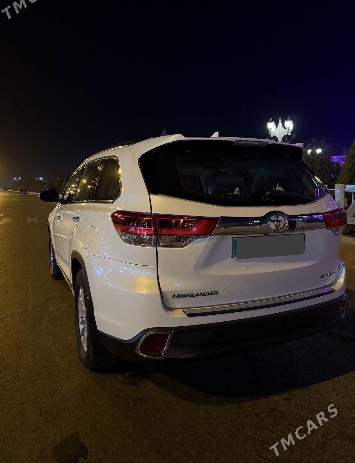 Toyota Highlander 2019 - 400 000 TMT - Дашогуз - img 3