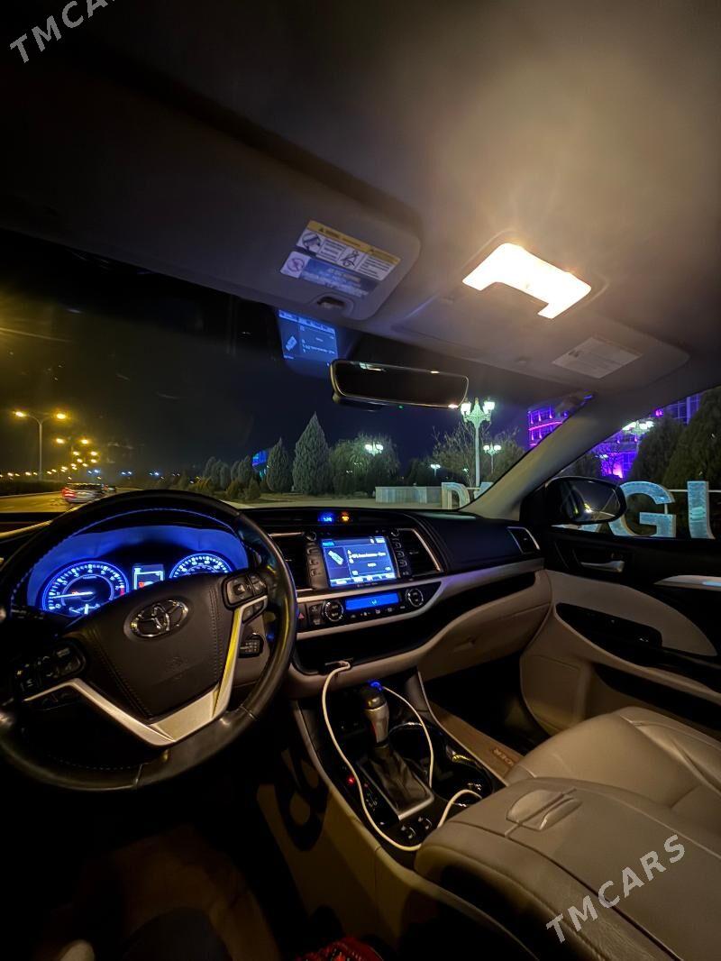 Toyota Highlander 2019 - 400 000 TMT - Дашогуз - img 7