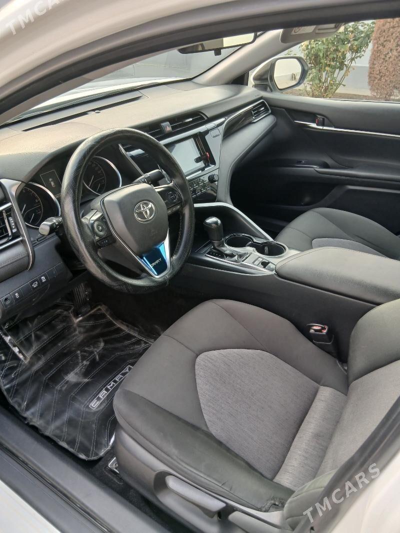 Toyota Camry 2019 - 262 000 TMT - Гёкдепе - img 5