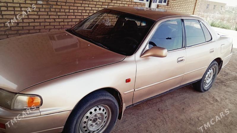 Toyota Camry 1995 - 80 000 TMT - Türkmengala - img 3