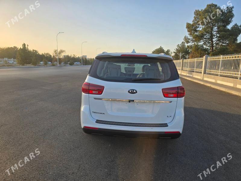 Kia Sedona 2020 - 325 000 TMT - Ашхабад - img 4