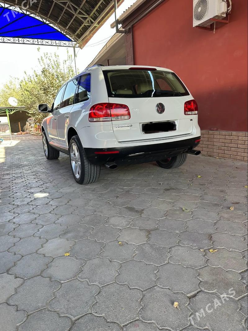 Volkswagen Touareg 2006 - 210 000 TMT - Aşgabat - img 2