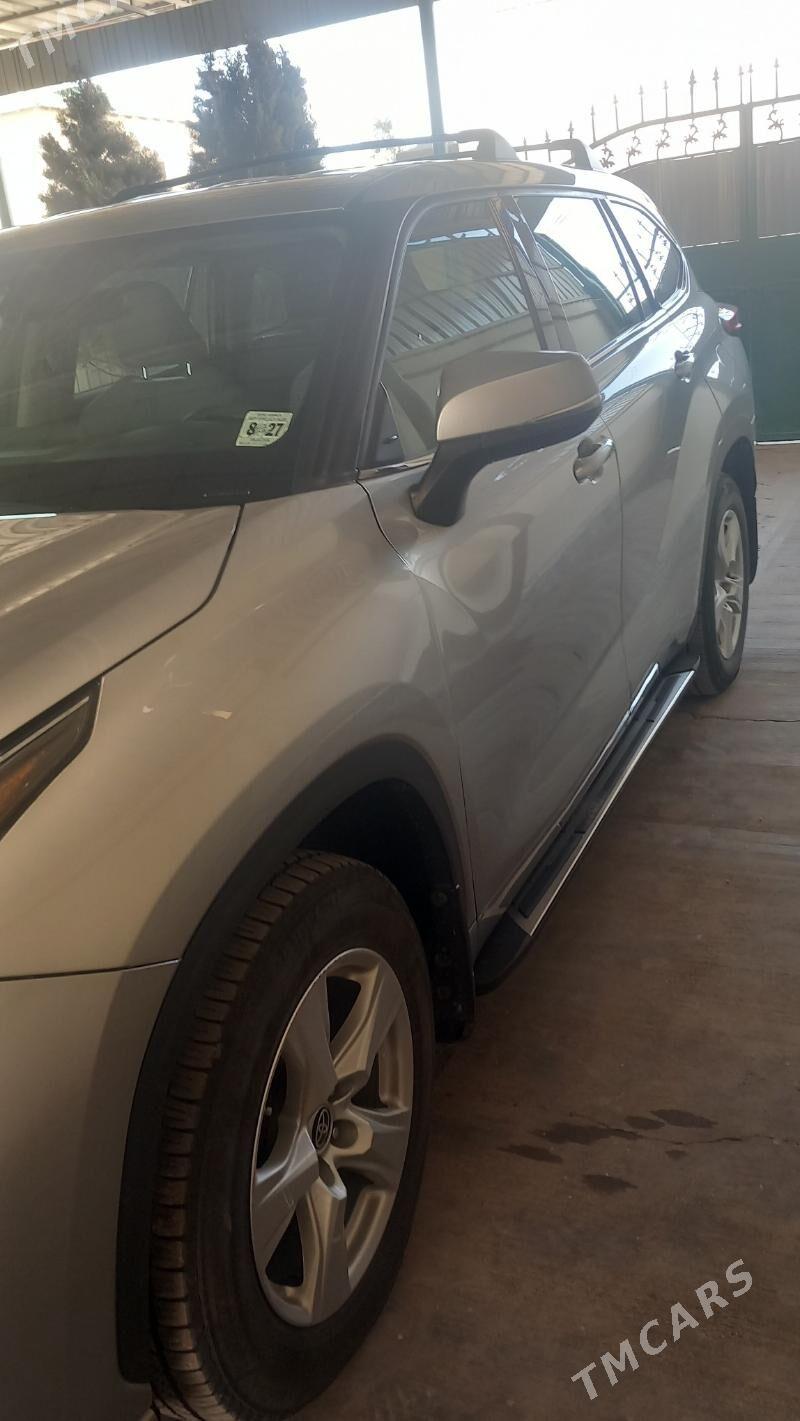 Toyota Highlander 2022 - 515 000 TMT - Daşoguz - img 4