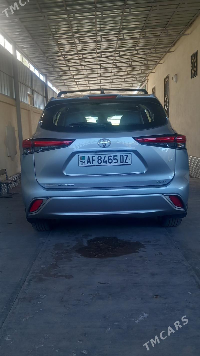 Toyota Highlander 2022 - 515 000 TMT - Daşoguz - img 2